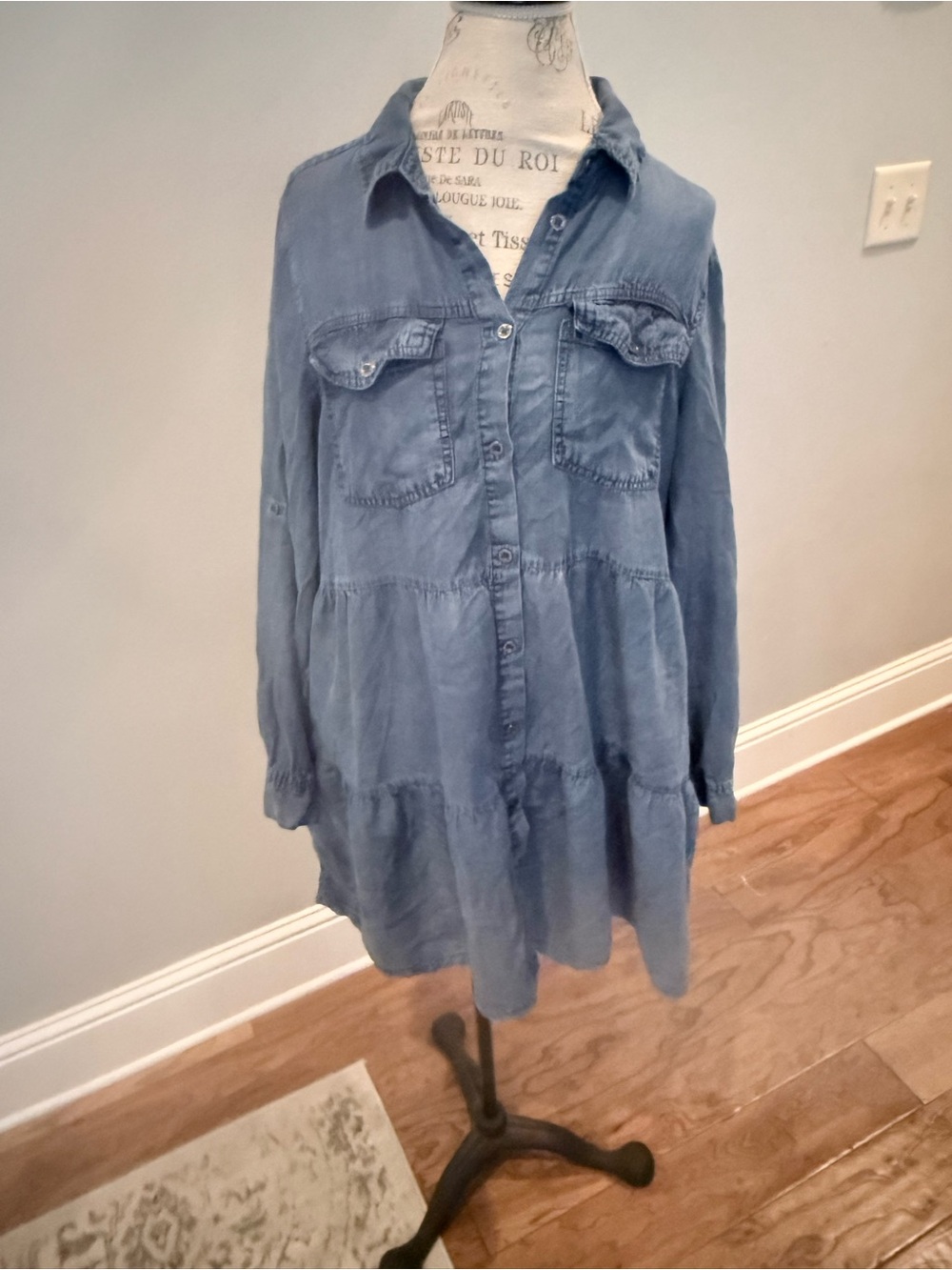 Velvet Heart Blue Tiered Button-Front Shirt Dress